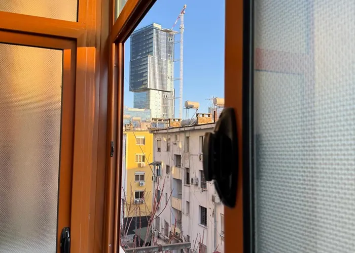 Centre Lionsgate 12 アパート *