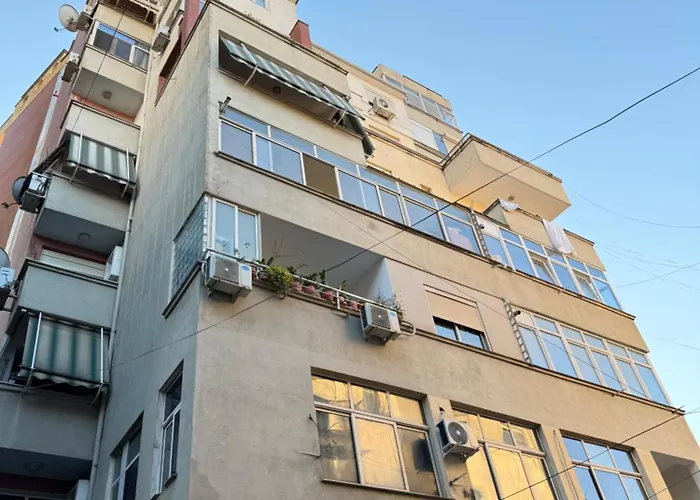 アパート Centre Lionsgate 12