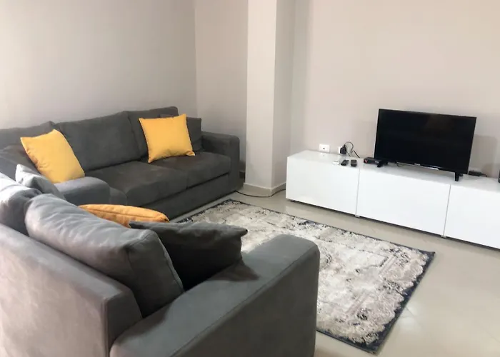 Centre Lionsgate 12 * Tirana