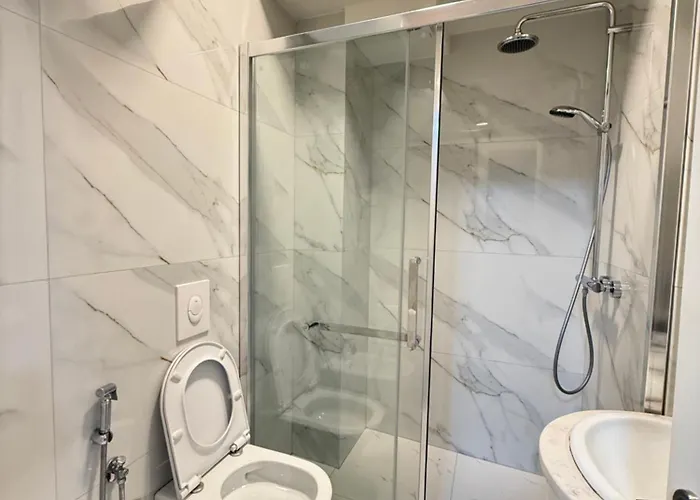 Centre Lionsgate 12 Apartment Tirana